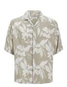 Jack & J S Jjejeff Aop Resort Shirt Ss Sn Grön