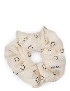 SUI AVA Ea Smile Often Scrunchie Beige