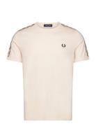 Fred Perry C Tape Ringer T-Shirt Kräm