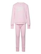 Nike Nike Sustainable Crew Set Rosa