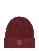 Calvin Klein Modern Patch Chunky Beanie Burgundy