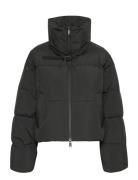 Gestuz Pinaragz Short Puffer Svart