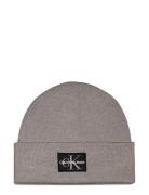 Calvin Klein Mono Logo Patch Beanie Warm Grå