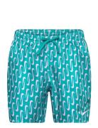 NIKE SWIM Nike 5" Volley Short Swoosh Link Grön