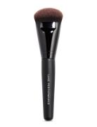 BareMinerals Brushes & Tools Luxe Performance Brush New Nude