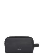 Calvin Klein Ck Must Washbag Svart