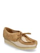 Clarks Wallabee. D Beige