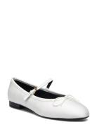 Mango Ballerinas With Strip And Bow Detail Vit