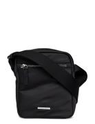 Calvin Klein Sleek Nylon Reporter Svart