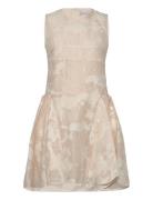 STINE GOYA 2442 Airy Jacquard, Romantic Ruffli Kräm