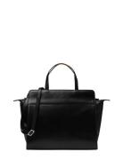 Saddler Mia Mighty Svart