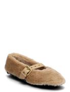 Steve Madden Toasty Beige